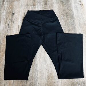 Woman’s Black Flair Leggings